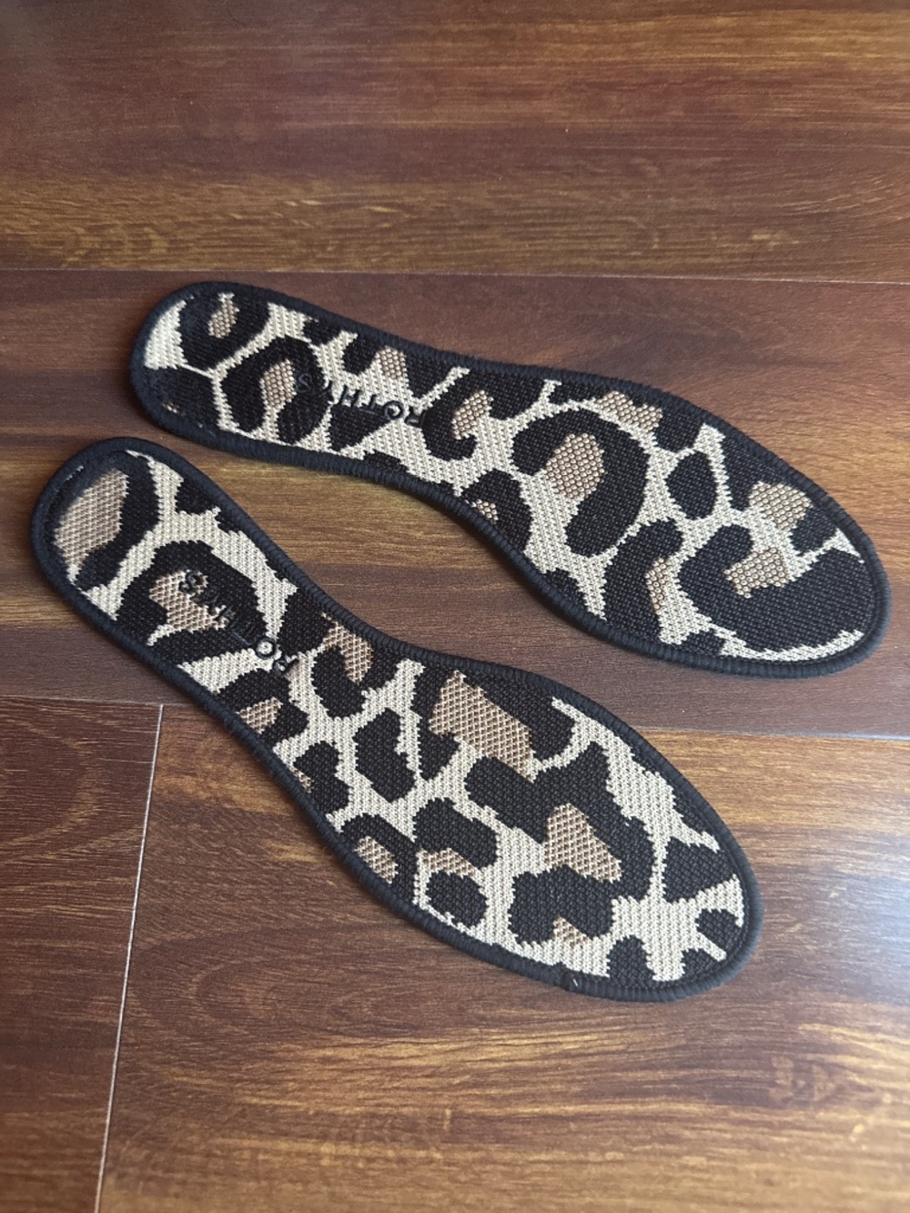 ROTHY’S Animal Print Flat Shoes Size 9.5 - Picture 4 of 8